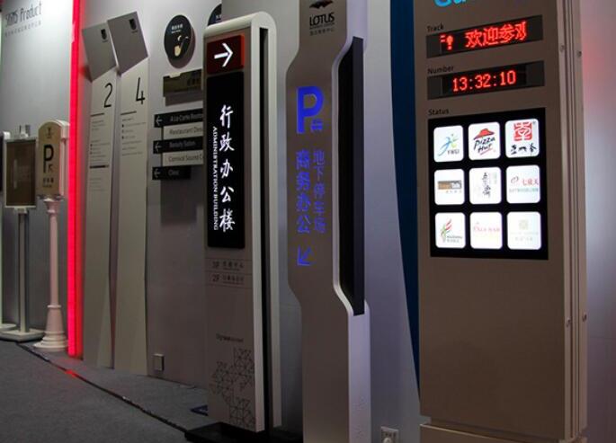 內(nèi)河無護欄市民憂心
