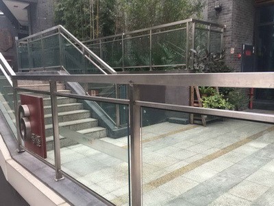 不銹鋼陽臺-11